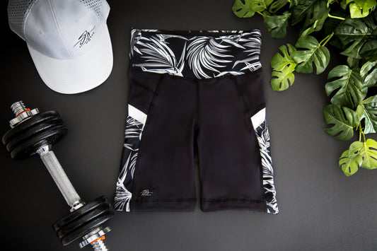 Short Black & White Tight